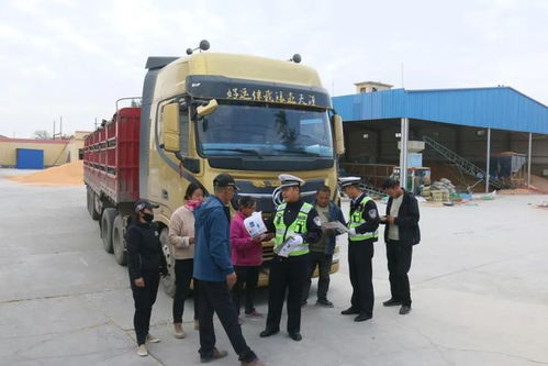 民勤公安交警助力农副产品销售，全力守护运输绿色通道顺畅安全